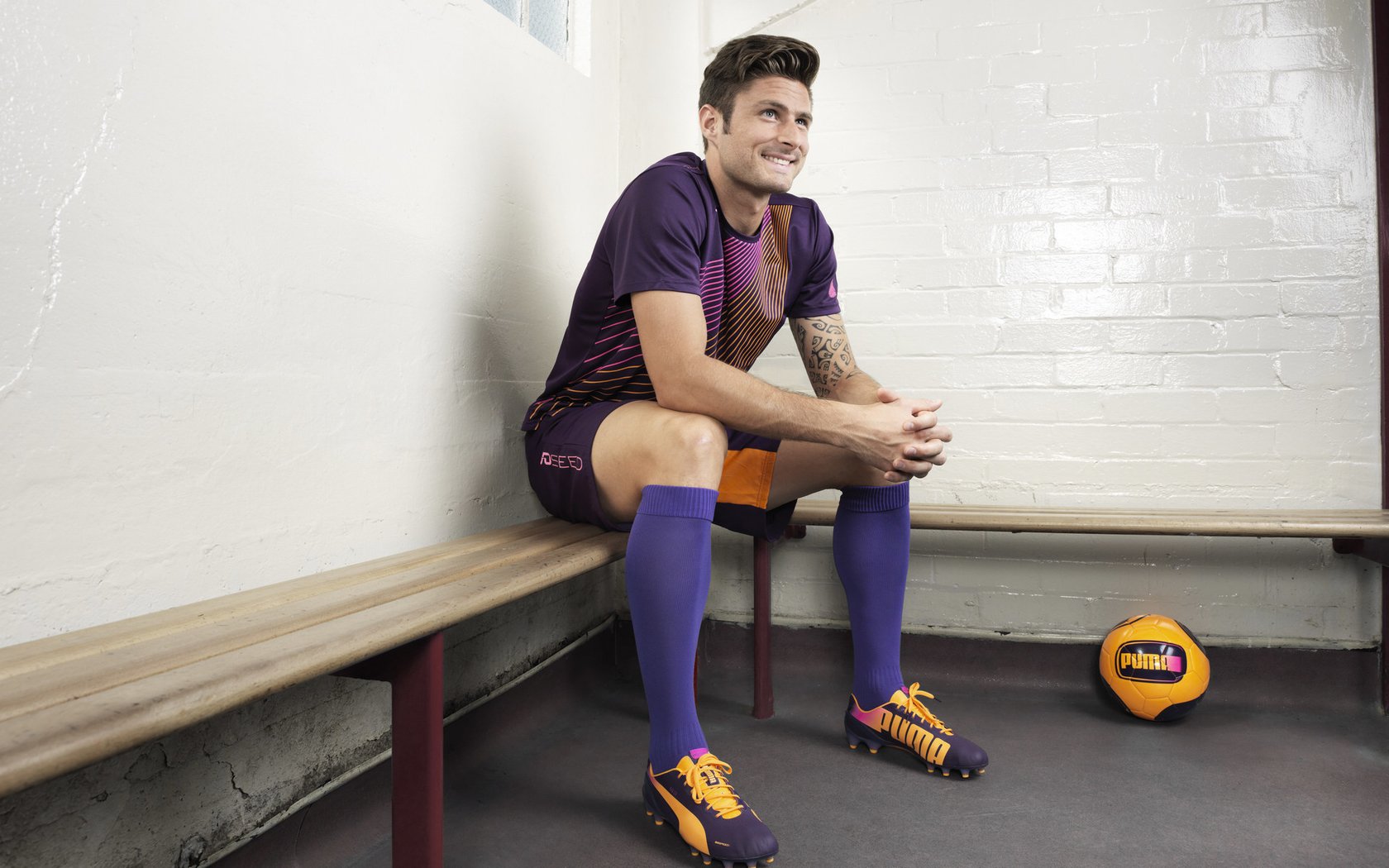 绿茵双城记，国际米兰决胜伊朗，姆巴佩德比夜接管西甲